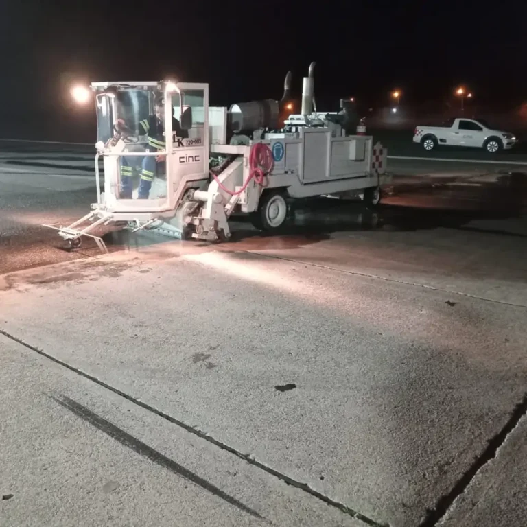Trabajos de Grinding en el Aeropuerto de Mar del Plata2